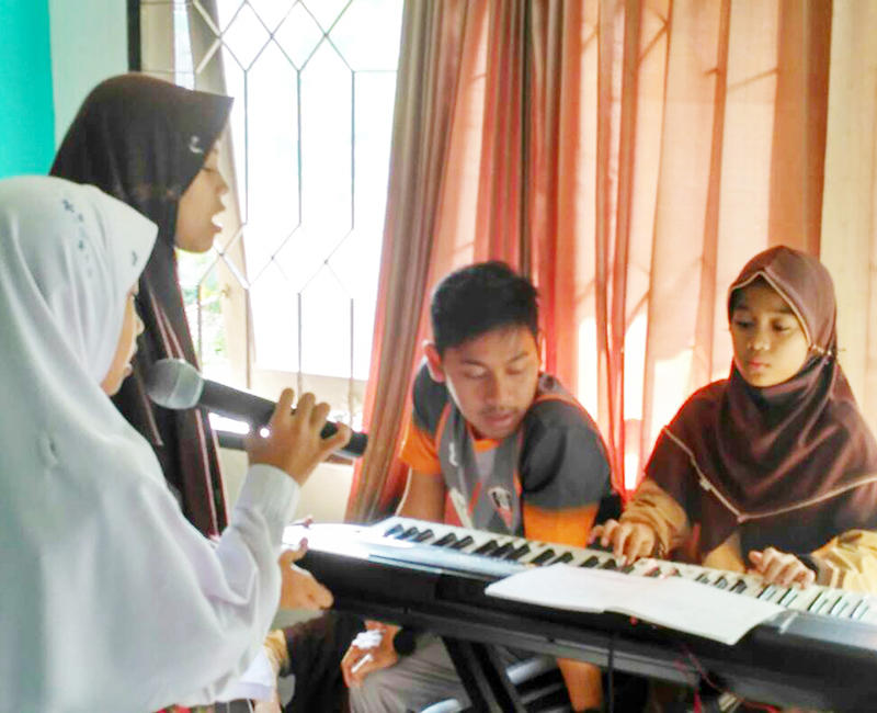 seni-suara